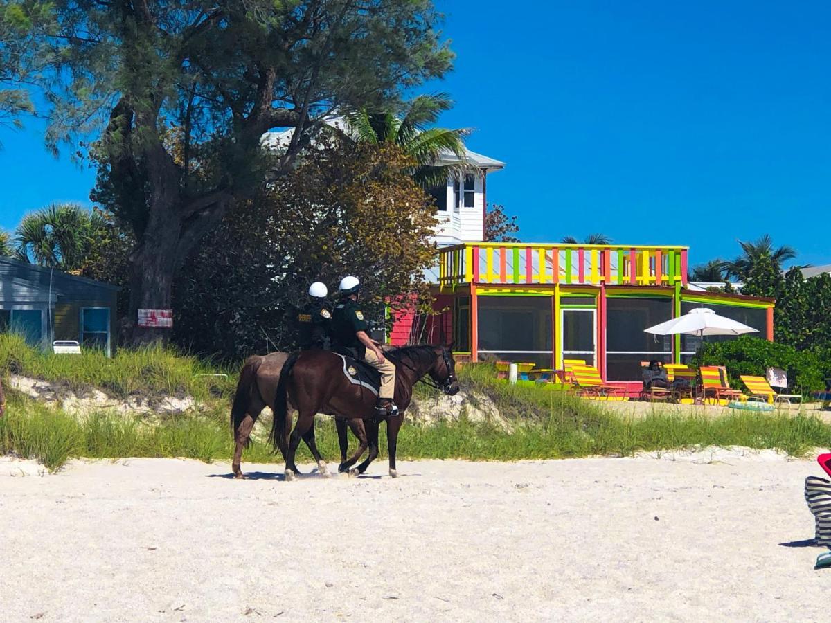 Anna Maria Island Beach Waves Bradenton Beach Exterior foto
