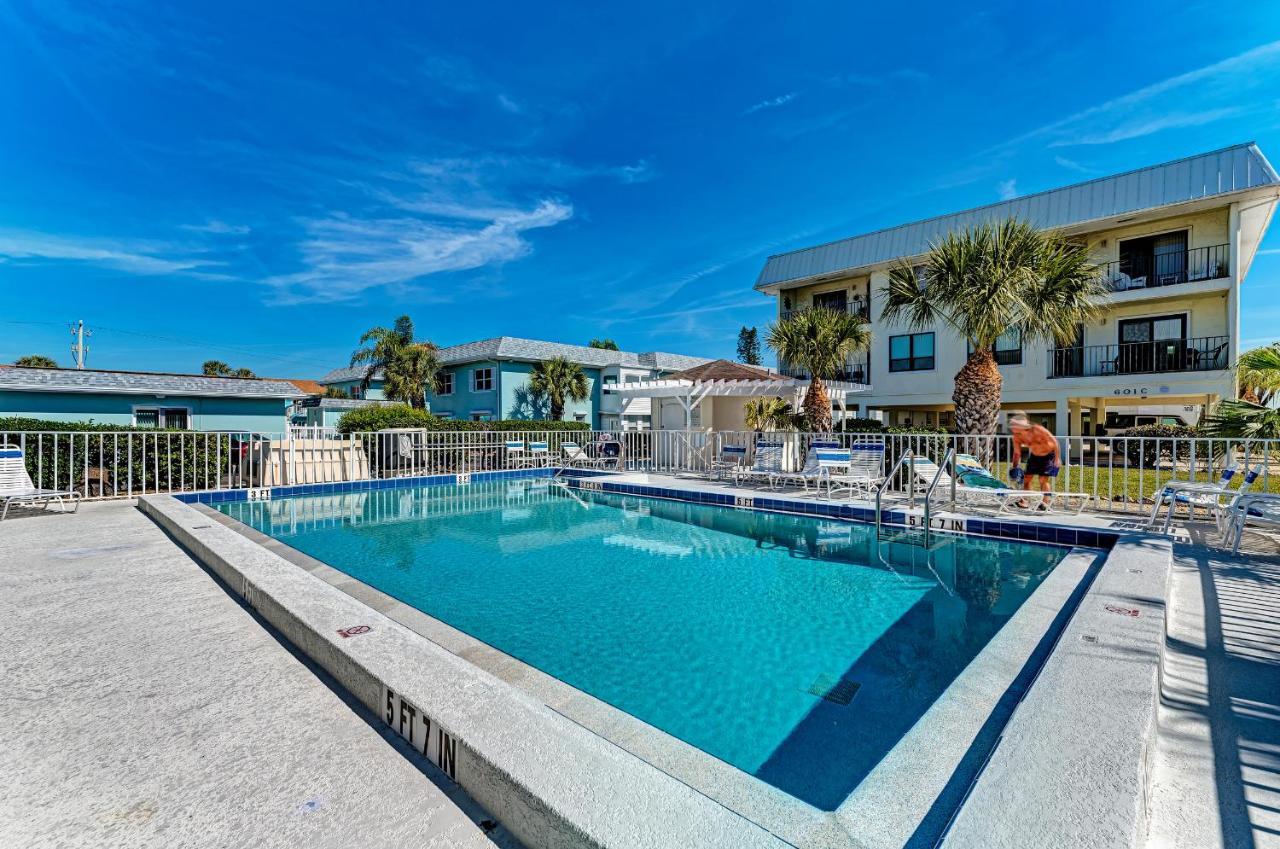 Anna Maria Island Beach Waves Bradenton Beach Exterior foto