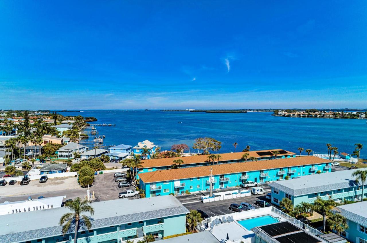 Anna Maria Island Beach Waves Bradenton Beach Exterior foto